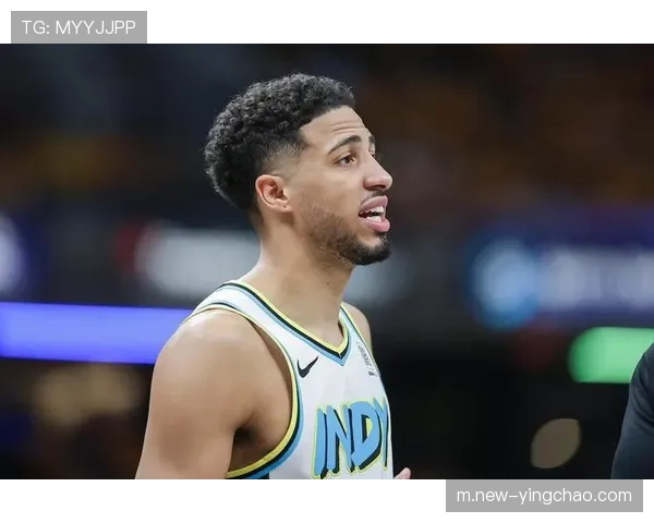 米切尔连续两场超30分 带领球队强势开局