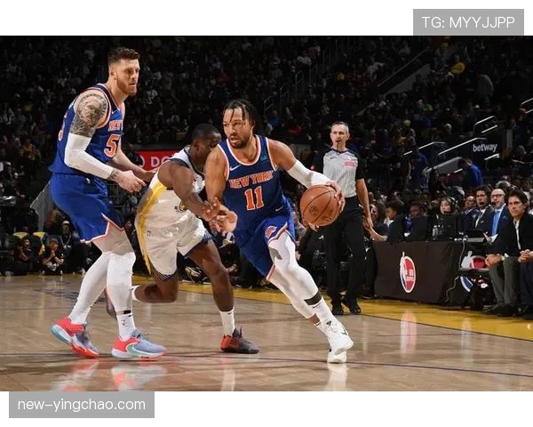 尼克斯进攻效率118.5列第三 布伦森主导半场阵地战升级